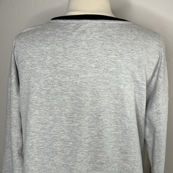 Soho sweatshirt dress LOVE graphic repeats along hem Size Large - Picture 6 of 14